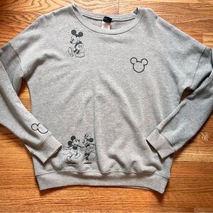 Disney Gray Mickey Mouse Crewneck Sweatshirt Sz Large